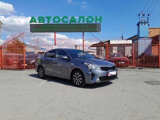 2020 Kia Rio IV Рестайлинг, серый, 1718000 рублей, вид 1