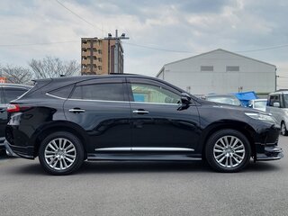 2019 Toyota Harrier III (XU60) Рестайлинг, чёрный, 2220000 рублей, вид 5