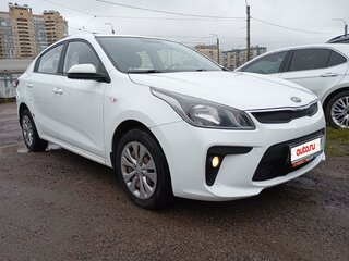 2018 Kia Rio IV, белый, 1056000 рублей, вид 2