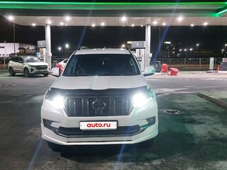 2019 Toyota Land Cruiser Prado 150 Series Рестайлинг 2, белый, 4900000 рублей, вид 3