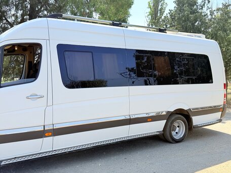 2013 Mercedes-Benz Sprinter, белый, 4300000 рублей, вид 2