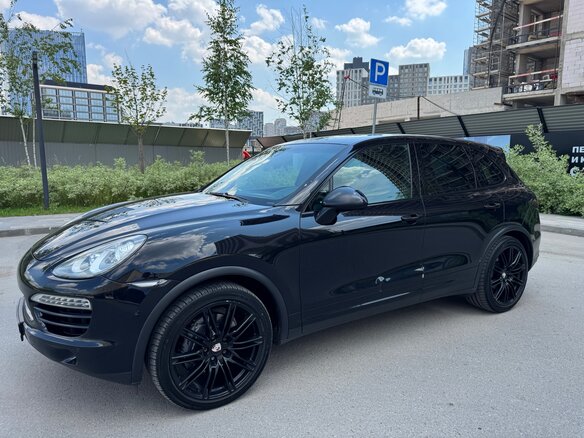 2012 Porsche Cayenne Diesel II (958), чёрный, 2590000 рублей - вид 2