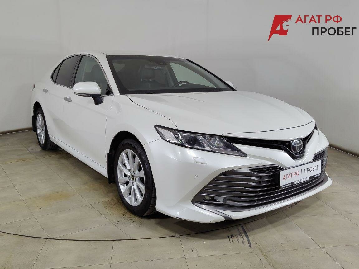 Открыть фотографии: Toyota Camry VIII (XV70)