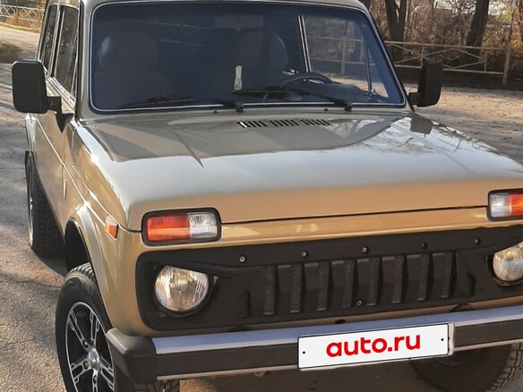1999 Lada (ВАЗ) 2121 (4x4) Фора I Рестайлинг, бежевый, 650000 рублей - вид 5