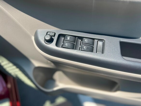 2017 Toyota Passo III, красный, 865000 рублей - вид 12