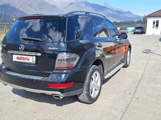 2008 Mercedes-Benz M-Класс 350 II (W164) Рестайлинг, чёрный, 1000000 рублей, вид 4
