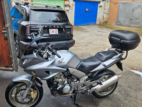 2009 Honda CBF 1000, серый, 480000 рублей - вид 2