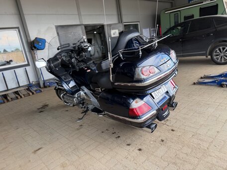 2009 Honda GL 1800 Gold Wing, синий, 1050000 рублей, вид 5