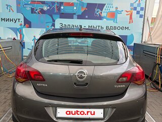 2011 Opel Astra J, серый, 580000 рублей, вид 1