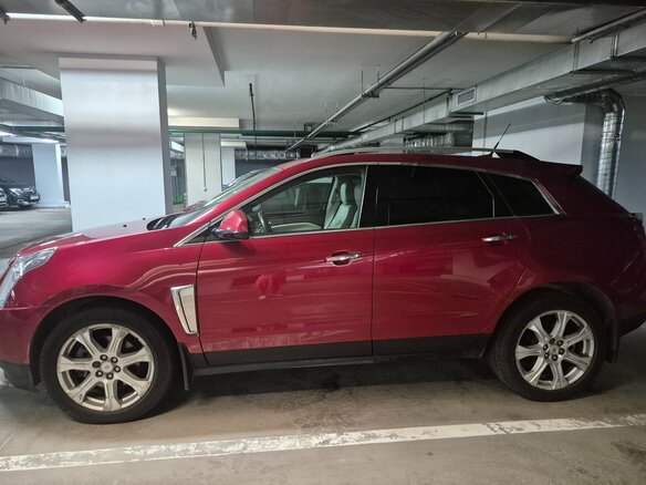 2014 Cadillac SRX II Рестайлинг, красный - вид 3