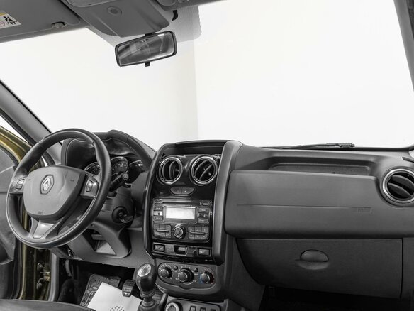 2017 Renault Duster I Рестайлинг, зелёный, 1478000 рублей - вид 8