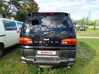 2001 Mitsubishi Delica IV, зелёный, 600000 рублей, вид 4