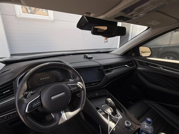 2021 Haval F7 I, чёрный - вид 2