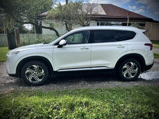 2021 Hyundai Santa Fe IV Рестайлинг, белый, 3300000 рублей, вид 3