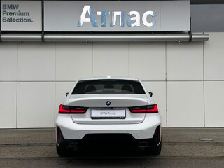 2025 BMW 3 серии 330i VII (G2x) Рестайлинг 2, белый, 5990000 рублей, вид 4