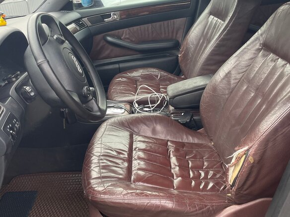 1998 Audi A6 II (C5), чёрный, 400000 рублей - вид 10