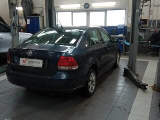 2013 Volkswagen Polo V, синий, 499000 рублей, вид 3