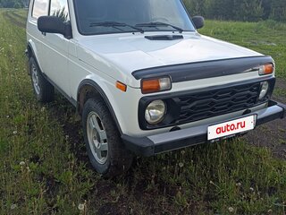 2016 Lada (ВАЗ) 2121 (4x4) I Рестайлинг, белый, 560000 рублей, вид 2