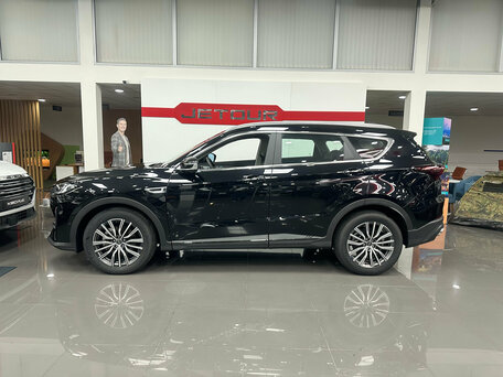 2026 Jetour X70+ I Рестайлинг, чёрный, 3099000 рублей, вид 4