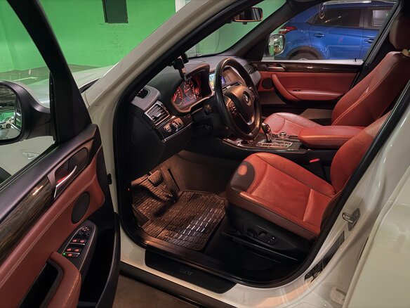 2013 BMW X3 28i xDrive II (F25), белый - вид 13