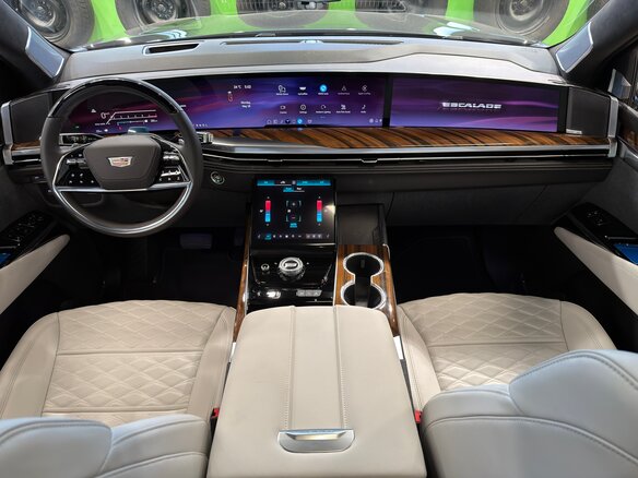2026 Cadillac Escalade ESV V Рестайлинг, чёрный, 22500000 рублей - вид 20
