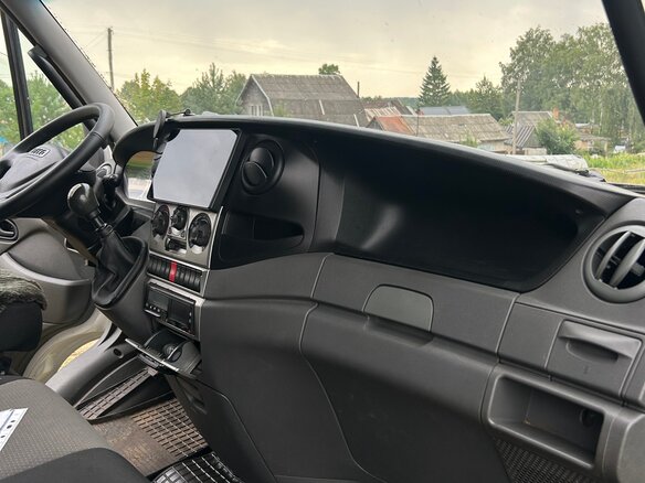 2012 Iveco Daily, белый, 1580000 рублей - вид 13