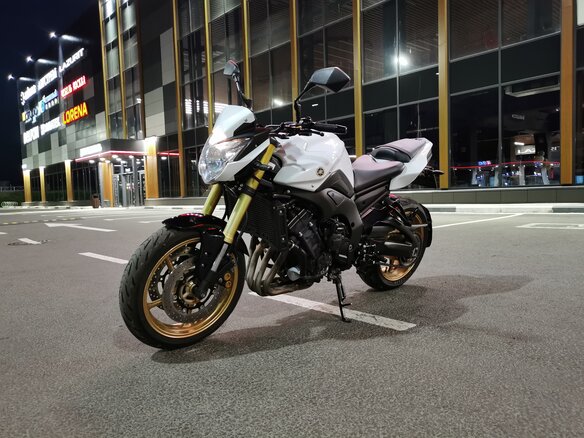 2011 Yamaha FZ8, белый, 650000 рублей - вид 5