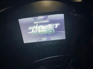 2021 Triumph Street Triple, чёрный, 899000 рублей, вид 5