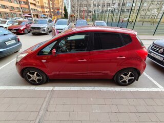2011 Kia Venga I, красный, 690000 рублей, вид 3