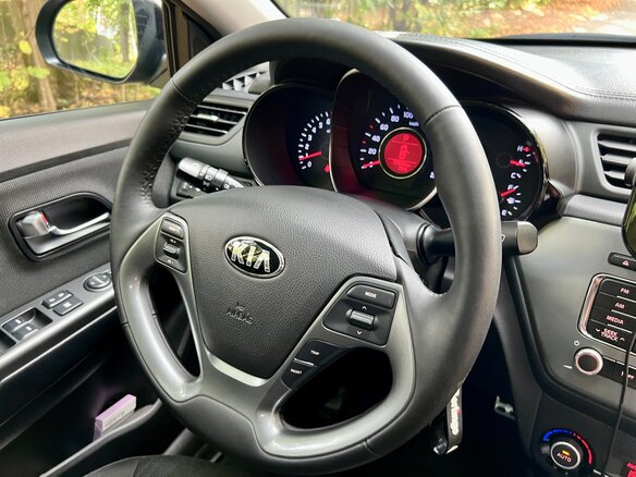2017 Kia Rio III Рестайлинг, чёрный - вид 24