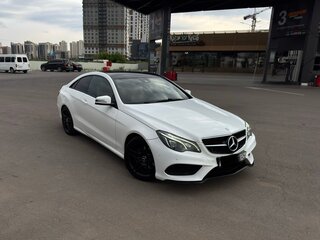 2013 Mercedes-Benz E-Класс 250 IV (W212, S212, C207) Рестайлинг, белый, 2100000 рублей, вид 2