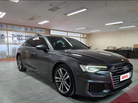 2022 Audi A6 40 TDI V (C8), серый, 4590000 рублей, вид 3