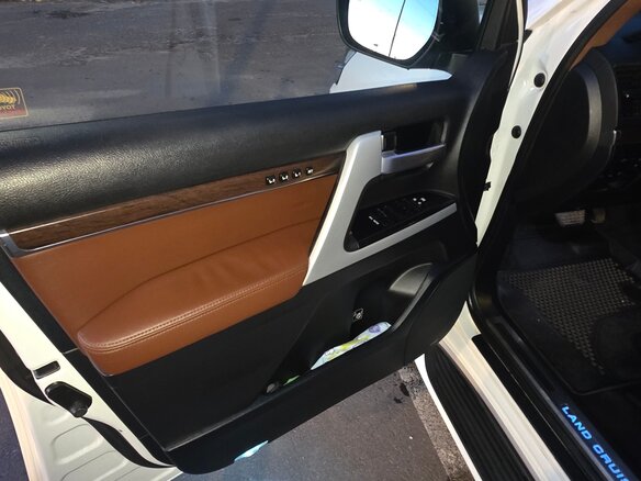 2016 Toyota Land Cruiser 200 Series Рестайлинг 2, белый, 5700000 рублей - вид 11