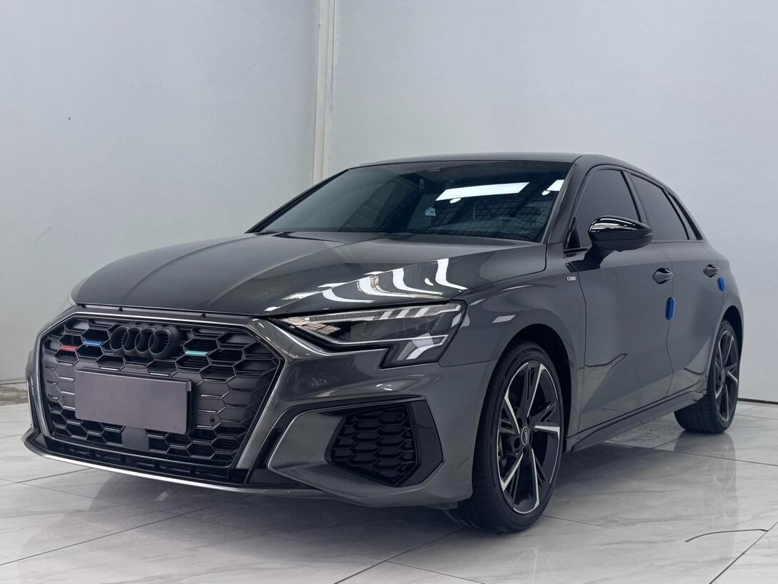 Открыть фотографии: Audi A3 IV (8Y)