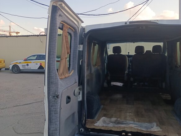 2003 Opel Vivaro, белый, 650000 рублей - вид 5