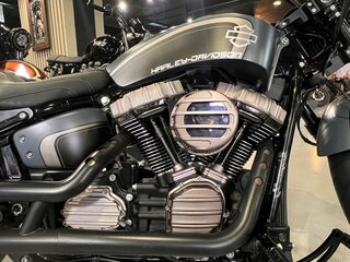 2024 Harley-Davidson Breakout, серый, 3000000 рублей, вид 3