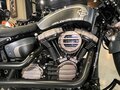 2024 Harley-Davidson Breakout, серый, 3000000 рублей - вид 2