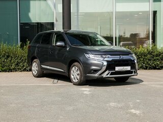 2018 Mitsubishi Outlander III Рестайлинг 3, серый, 1979000 рублей, вид 5