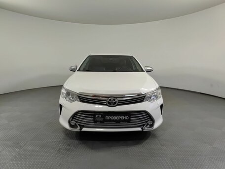 2014 Toyota Camry VII (XV50) Рестайлинг, белый, 2350000 рублей, вид 2