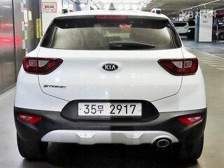 2020 Kia Stonic I, белый, 1520000 рублей, вид 5