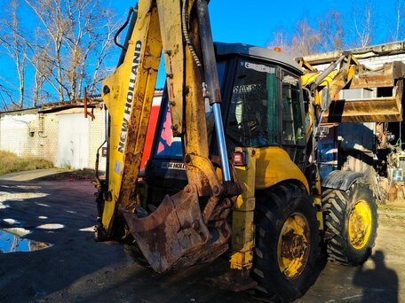 2008 New Holland B115B, жёлтый, 3500000 рублей, вид 5