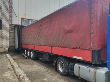 2001 Schwarzmuller SPA 3/E, красный, 549000 рублей, вид 1