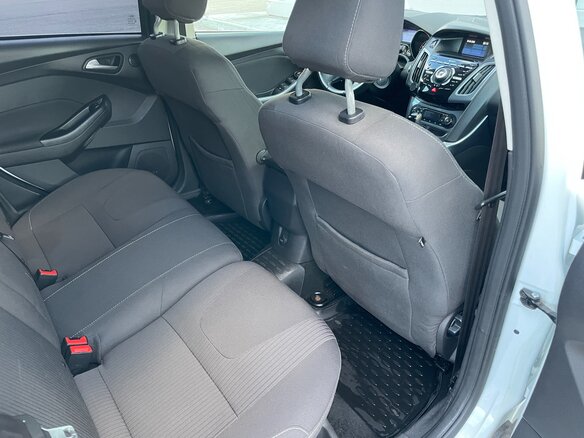 2012 Ford Focus III, белый, 750000 рублей - вид 15