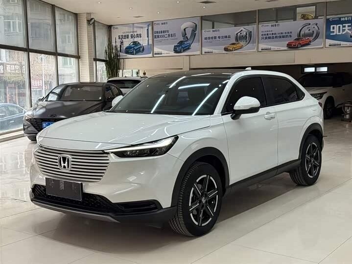 Открыть фотографии: Honda Vezel II