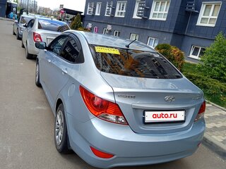2011 Hyundai Solaris I, серый, 780000 рублей, вид 3