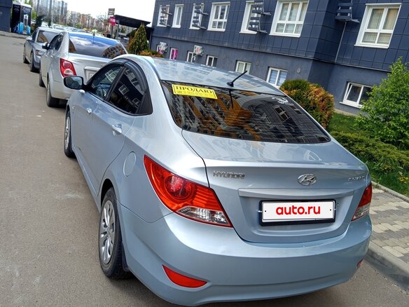 2011 Hyundai Solaris I, серый, 780000 рублей - вид 2