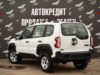 2026 Lada (ВАЗ) Niva Travel I Рестайлинг, белый, 1698000 рублей, вид 5