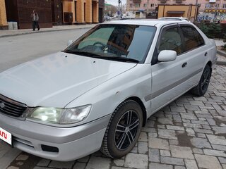 2001 Toyota Corona Premio X (T210), белый, 420000 рублей, вид 1