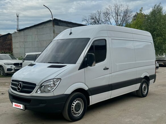 2011 Mercedes-Benz Sprinter, белый, 1800000 рублей - вид 3