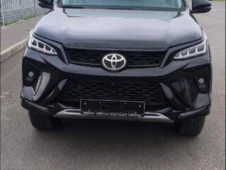 2022 Toyota Fortuner II Рестайлинг, чёрный, 6990000 рублей, вид 1